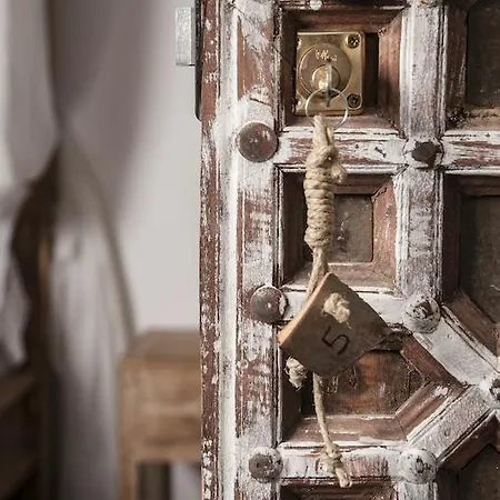 Seven Maze Charming House Готель типу 