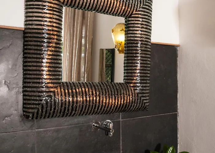 Seven Maze Charming House 3* Bari