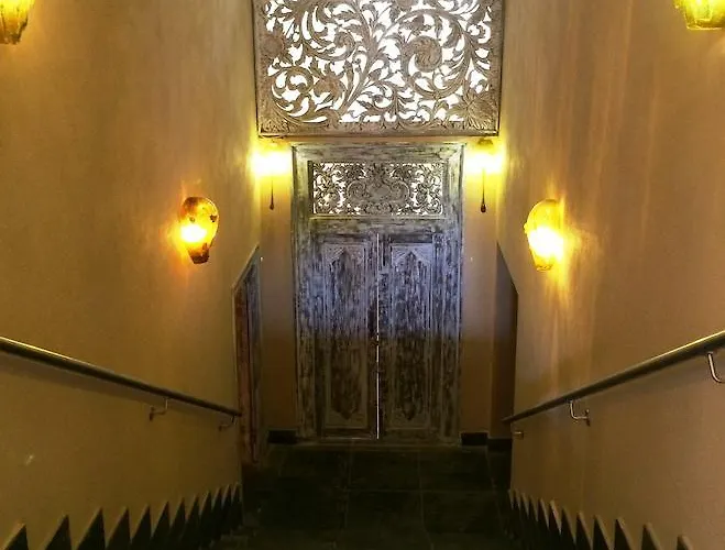 Seven Maze Charming House 3*