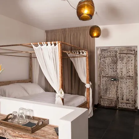 Bed & Breakfast Seven Maze Charming House 3*