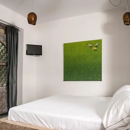 Seven Maze Charming House B&B