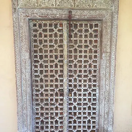 Seven Maze Charming House 2* Bari