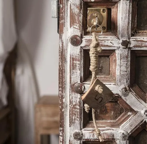 Seven Maze Charming House فندق مبيت وإفطار